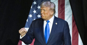Trump Sugli Obblighi Costituzi