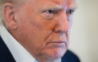 Trump Valuta Accordo O Attacco