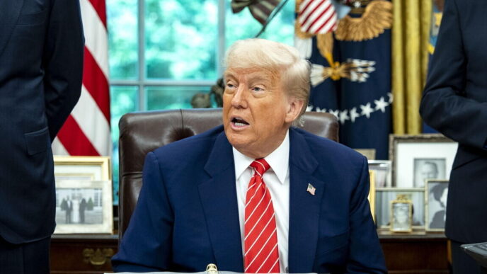 Trump Valuta Di Aumentare Le T