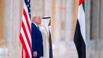 Trump Valuta Una Chiamata A Pu