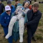 Un Astronauta Della Nasa Portato In Braccio Dopo L’atterraggio Sulla Terra: L’esperienza Di Donn Pettit