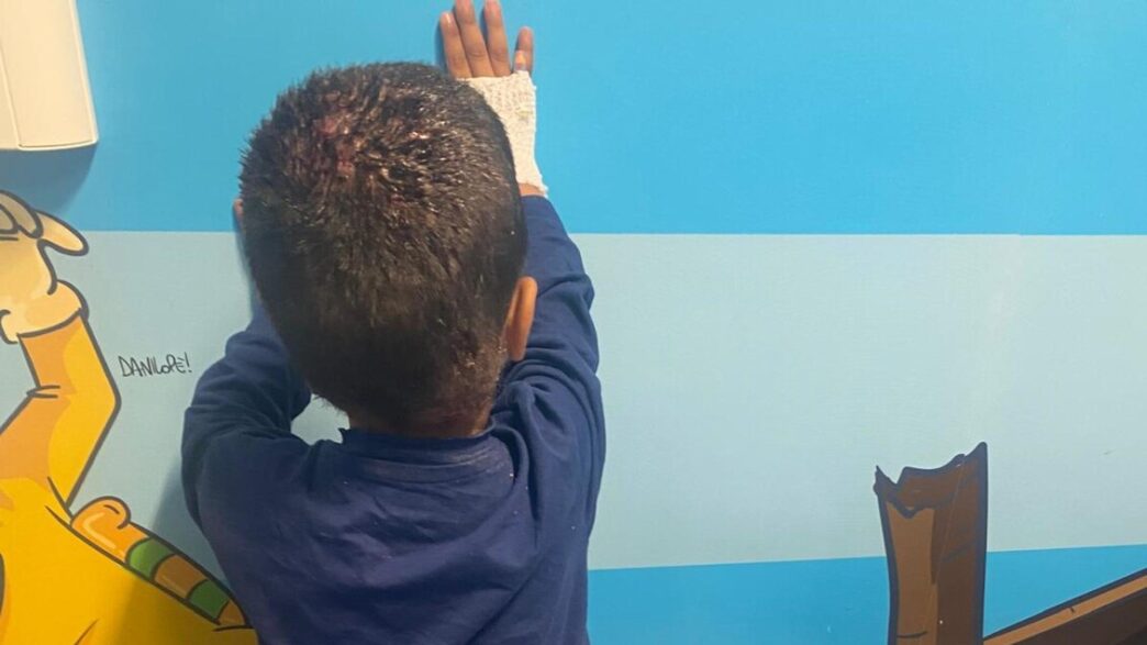 Un Bambino Palestinese Di Due