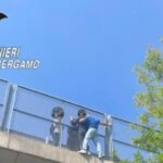 Un Carabiniere Salva Una Donna Vicino A Bergamo, La Premier Meloni Lo Definisce “Eroe”