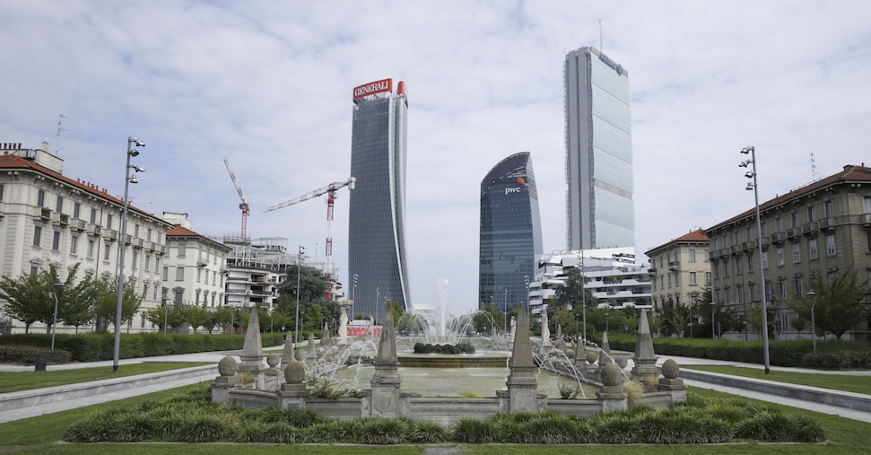 Un Divario Netto Tra Gli Itali