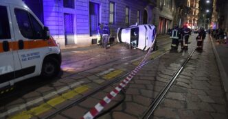 Un Giovane Perde Il Controllo