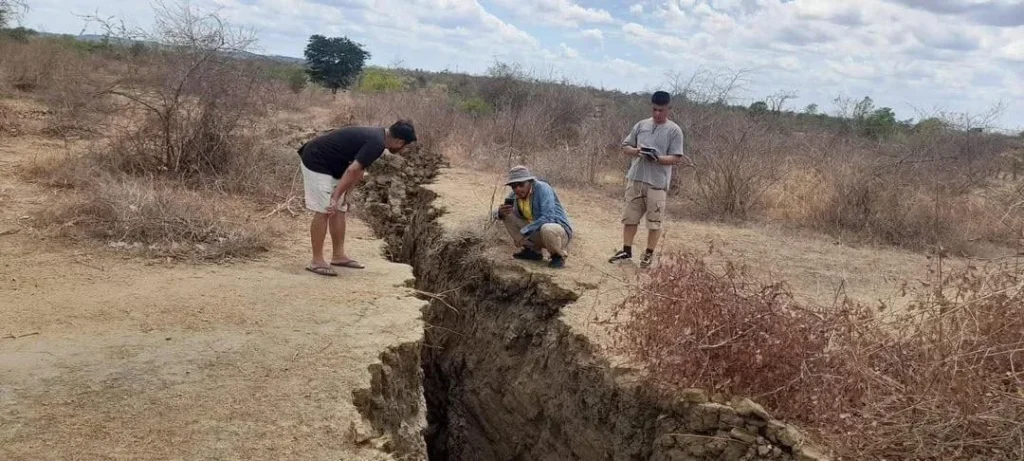 Un Terremoto Di Magnitudo 72C7