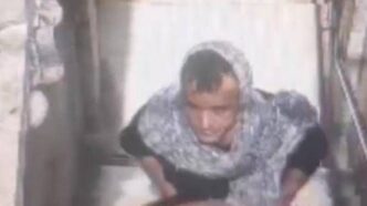 Un Uomo Si Getta Dal Duomo Di