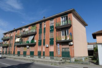 Un Uomo Uccide La Moglie A Cal