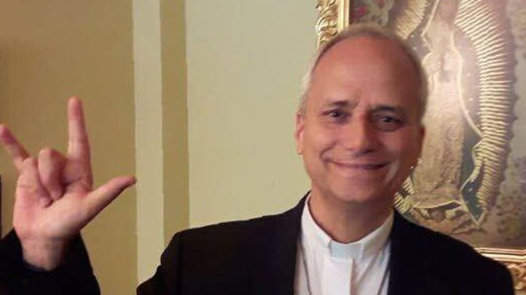 Una Foto Del Papa Leone Xiv Co