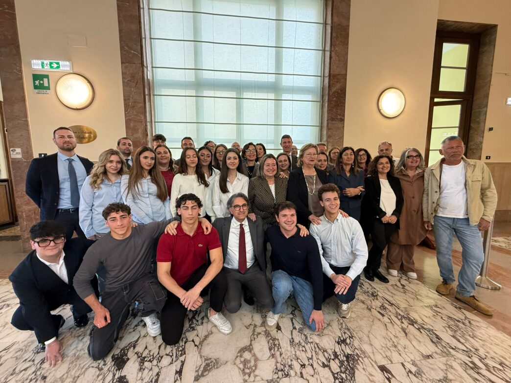 Una Squadra Di Pescara In Fina