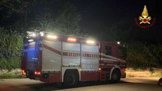 Uomo Di Avellino Cade In Un Di