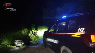 Uomo Salva Dopo Essere Rimasto