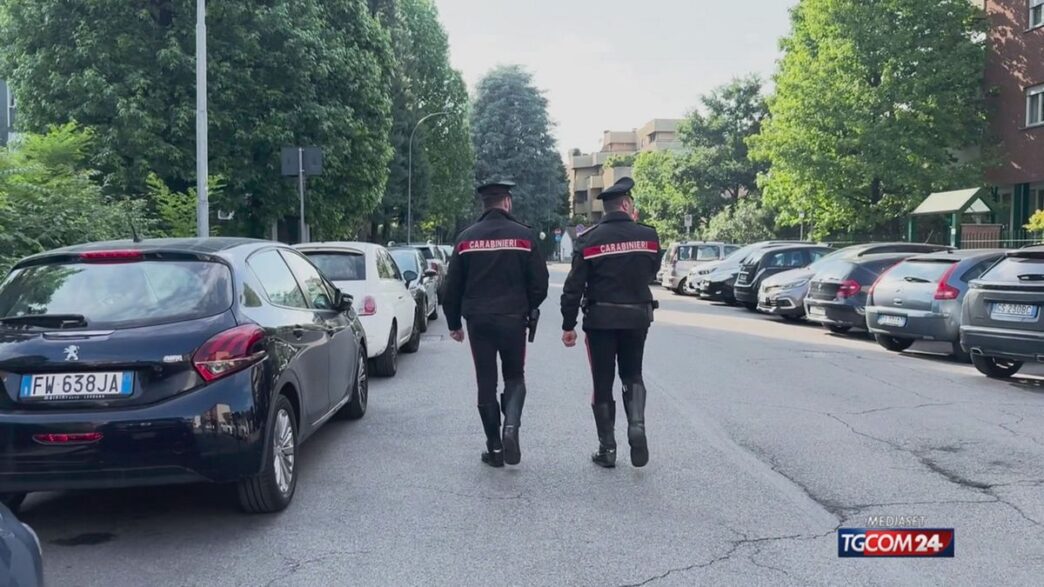 Uomo Si Costituisce A Brescia