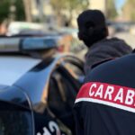 Uomo Ubriaco Blocca Autobus Linea 70 A Torino, Intervento Carabinieri E Disagi Ai Passeggeri