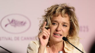 Valeria Golino Nella Giuria De
