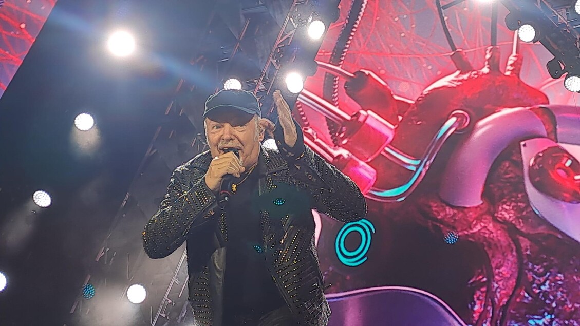 Vasco Rossi Riceverc3A0 Le Chiavi