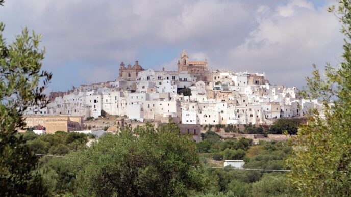 Vivere Ostuni E La Valle De28099Itr