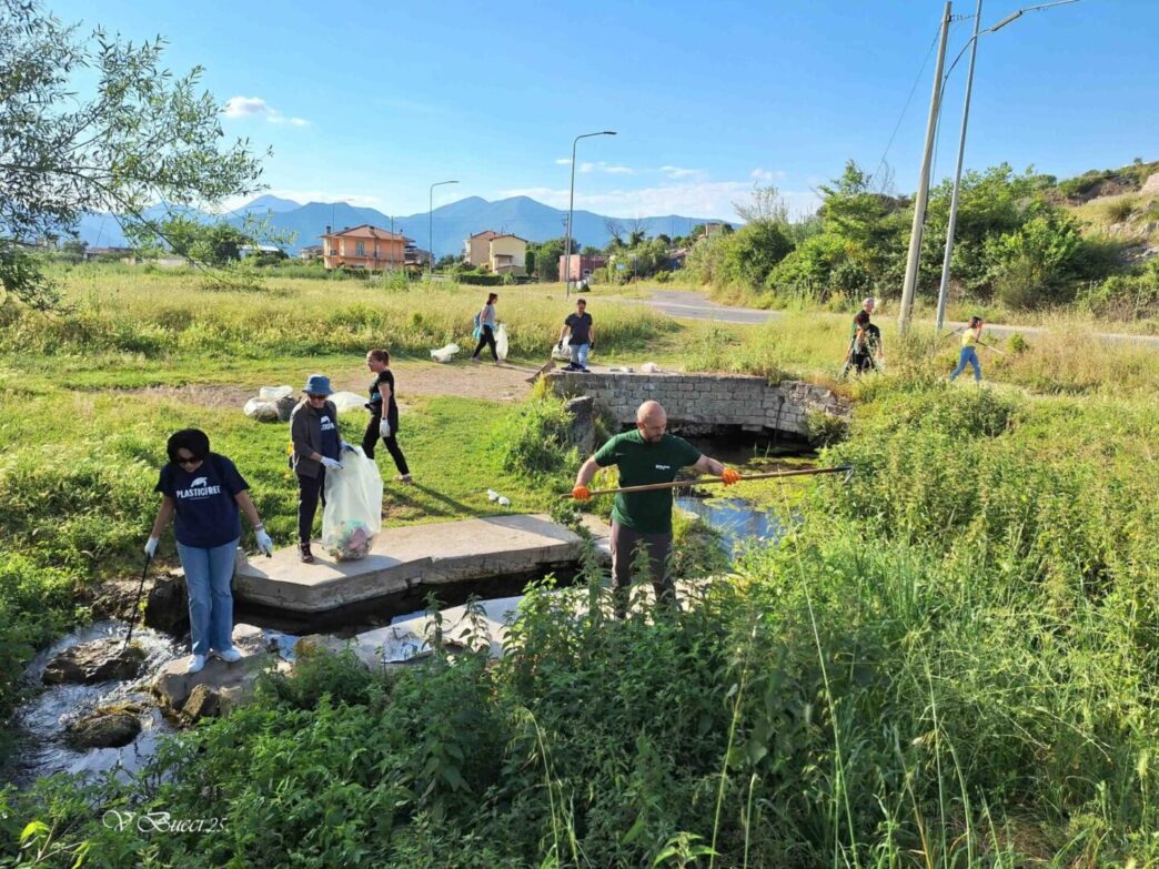 Volontari Liberano La Fontana