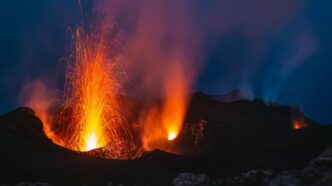 Paura Vulcano Sottomarino