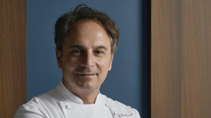 A Napoli Apre Il Ristorante De