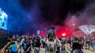 A Scampia La Festa Per Il Quar