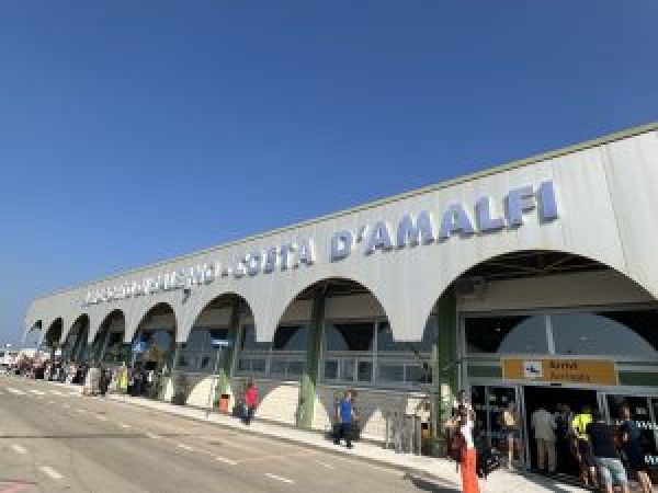 Aeroporto Salerno Pontecagnano
