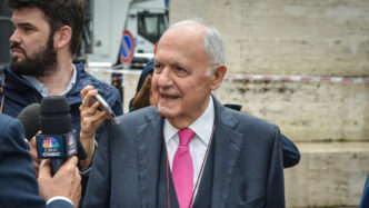 Consob2C Paolo Savona E La Deci
