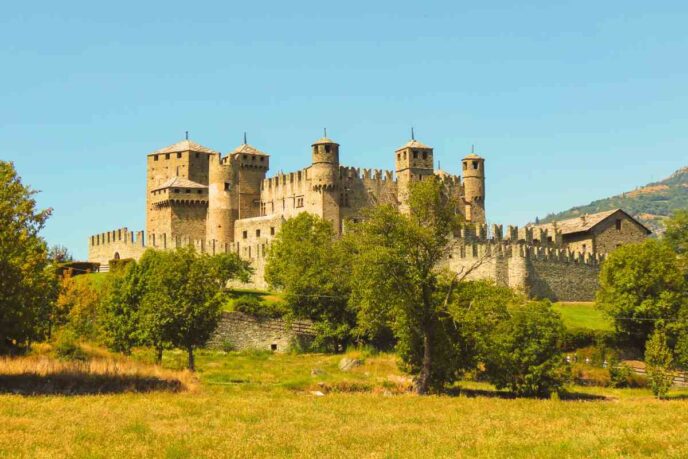 Il Bellissimo Borgo Di Fenis