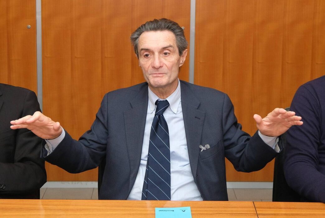 I Rapporti Tra Regione Lombard