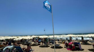 La Bandiera Blu Spinge Il Turi