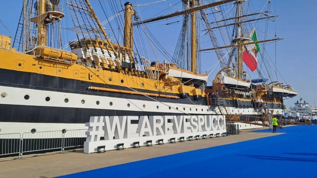 La Nave Scuola Amerigo Vespucc