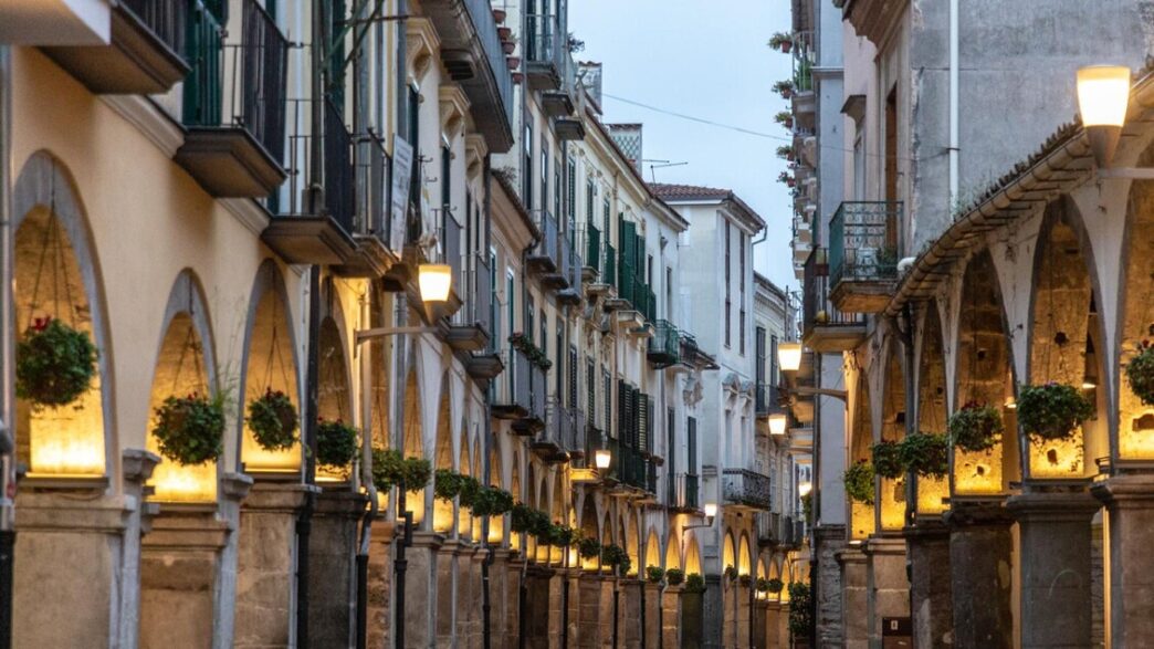 La Via Regia Di Cava De27 Tirre