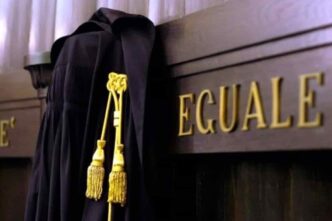 Uomo Di 80 Anni Denuncia Ex Mo