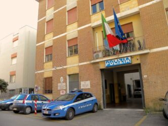25Enne Cubana Arrestata A Terr