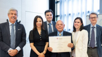 A 85 Anni Si Laurea In Giurisp