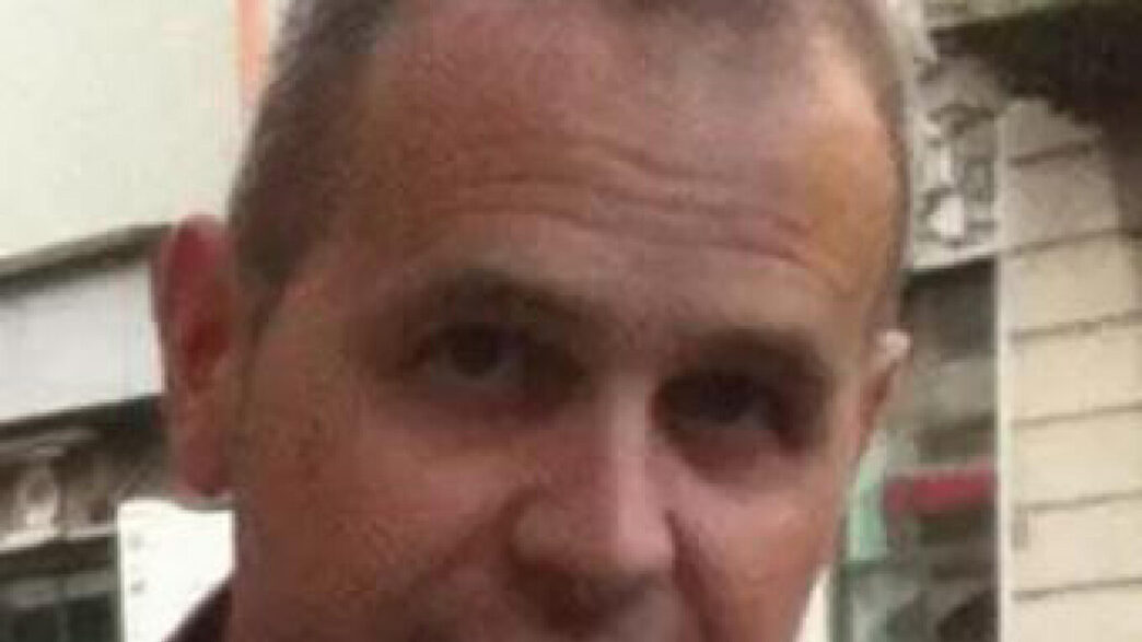 A Cene Un Uomo Uccide La Mogli