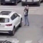A Napoli Arrestato Parcheggiatore Abusivo Mentre Estorceva Soldi A Turista A Cavalli Di Bronzo