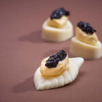 A Brescia Il Salotto Di Simona Solbiati Propone La Caviar Experience Con Abbinamenti Tra Caviale E Cioccolato