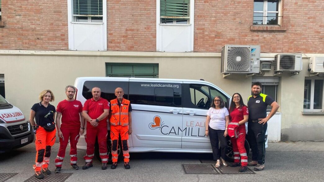 A Modena Due Bambine Arrivate