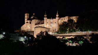 A Urbino Riflettori Led Per Va