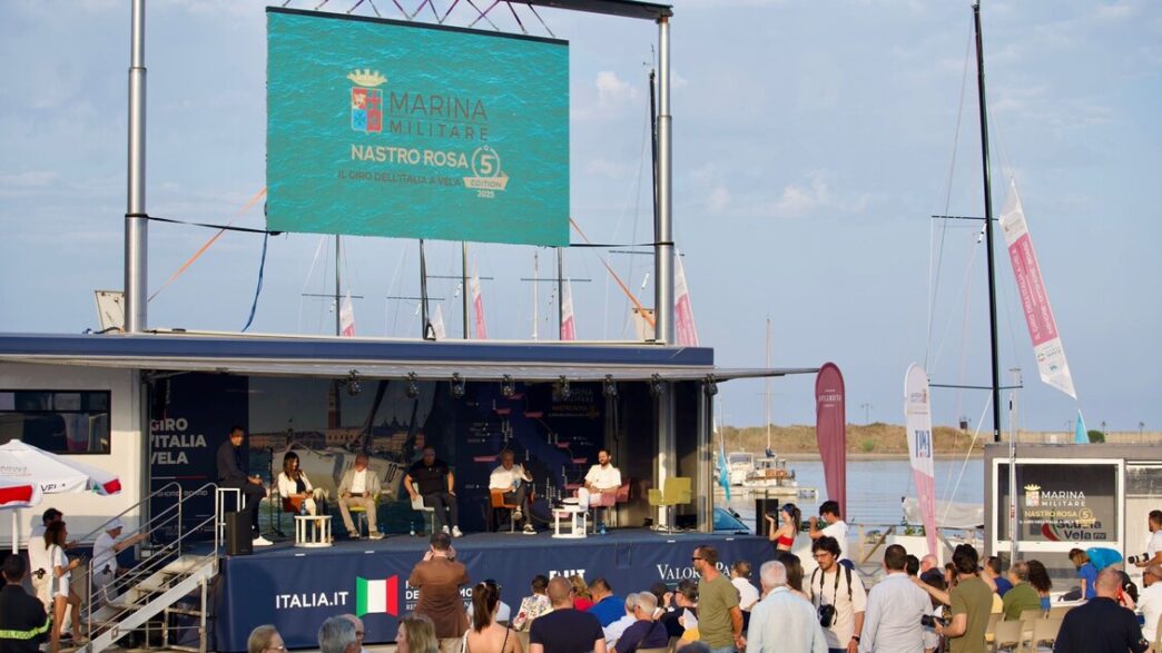 A Vento Debole Sospeso Il Prog