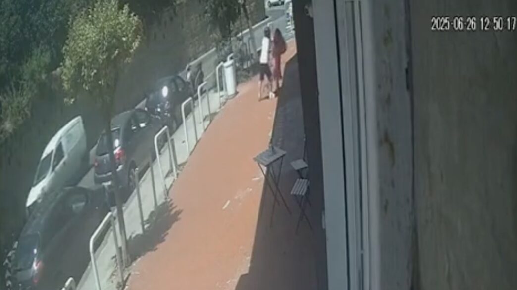 Aggressione A Napoli2C Anziana