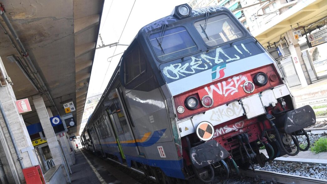 Aggressione A Bordo Treno Regi