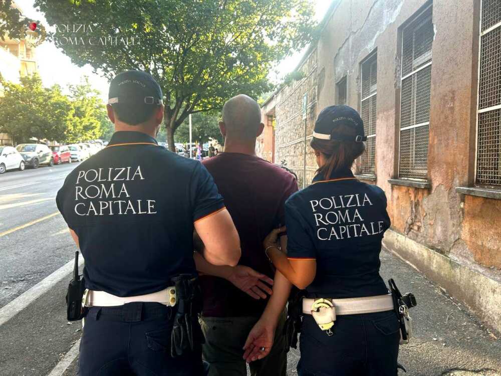Aggressione A Un Agente Della
