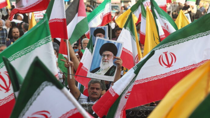 Ali Khamenei Celebra La Vittor