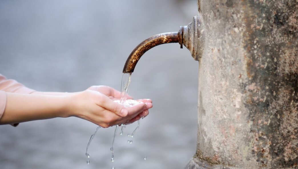 Allarme Pfas Nelle28099Acqua Del Ru