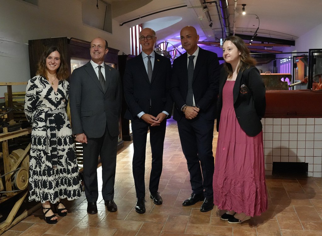 Ambasciatore Del Belgio Visita
