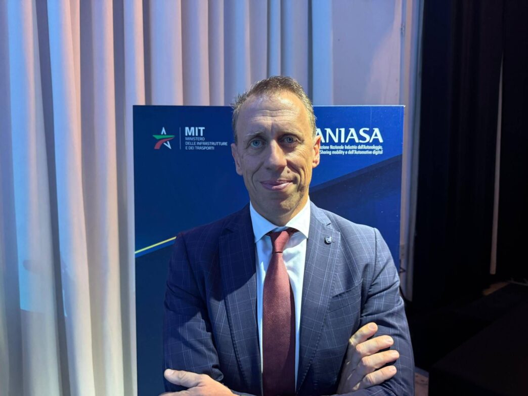 Aniasa3A Mercato Del Noleggio A