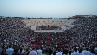 Arena Di Verona 20253A Una Stag