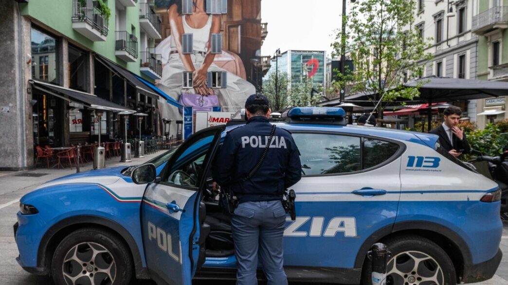 Arrestati Due Cinesi A Milano